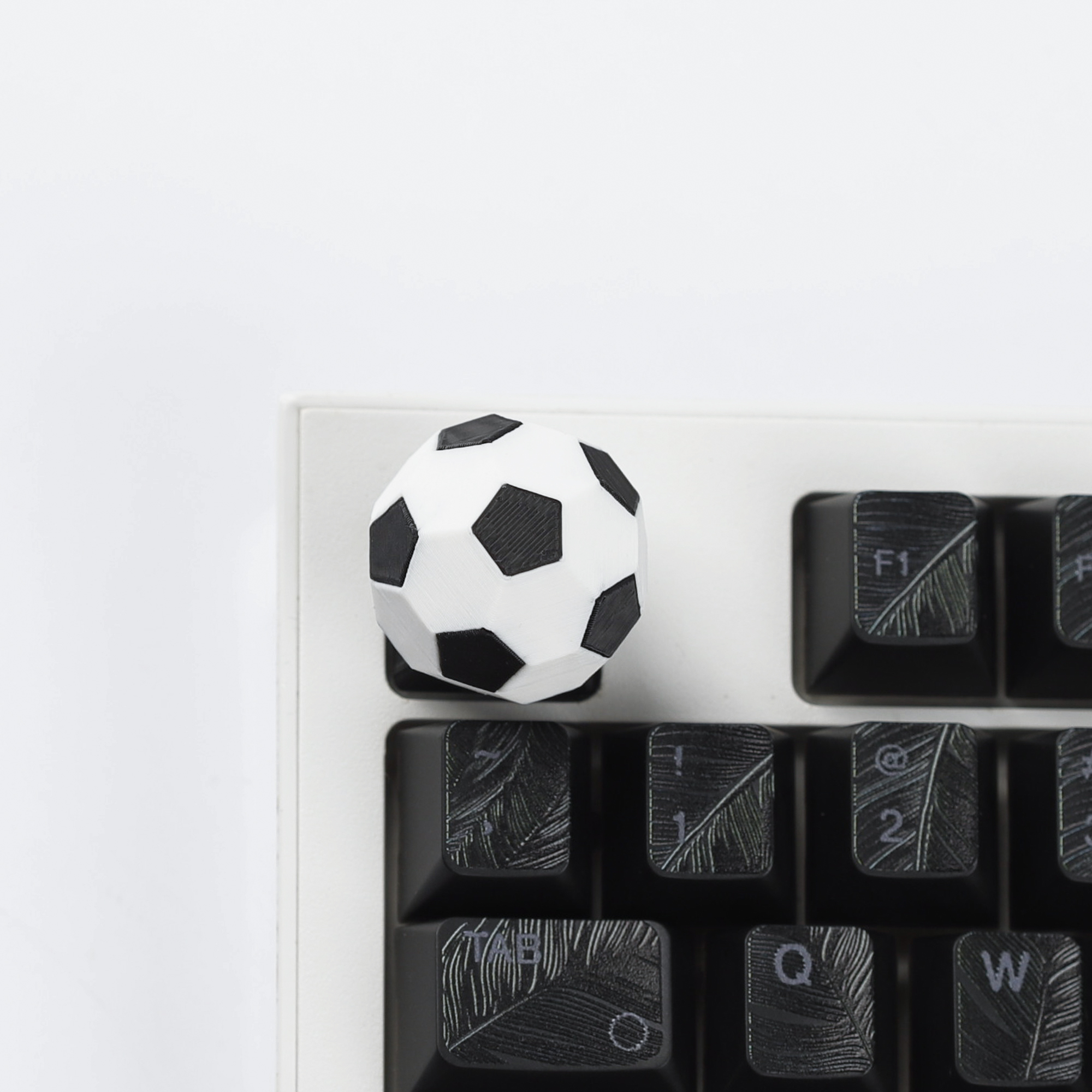 YMDK 1pcs Esc Key Football The - 3D Printing Keyboard Keys avaliação e preço